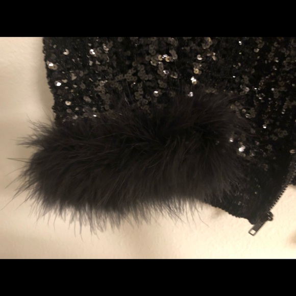 Vintage Feathered Sequenced Black Jacket - Picture 7 of 8